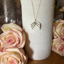 Load image into Gallery viewer, Ariel Necklace