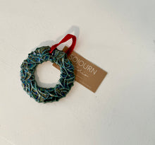 Load image into Gallery viewer, Pearl Wreath