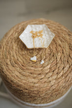 Load image into Gallery viewer, Meredith Deanne Heart