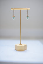 Load image into Gallery viewer, Evie Drop Earring