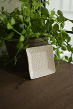 Load image into Gallery viewer, Ring Dish