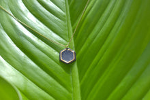 Load image into Gallery viewer, Robin Necklace