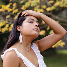 Load image into Gallery viewer, Tulip Earrings