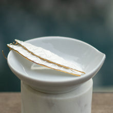 Load image into Gallery viewer, Tulip Earrings