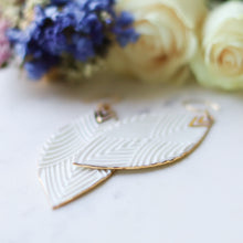 Load image into Gallery viewer, Tiara Earrings