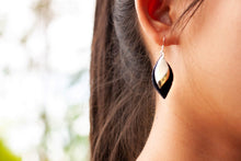Load image into Gallery viewer, Jamilla Earrings
